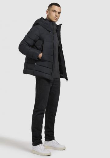 Зимняя куртка