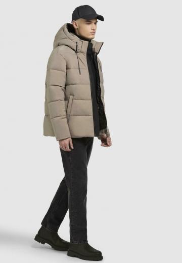 Зимняя куртка