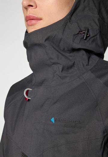 Спортивная куртка