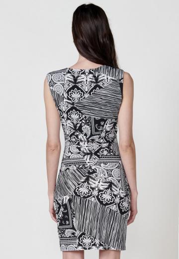 Платье футляр