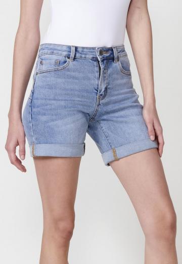 Джинсовые шорты