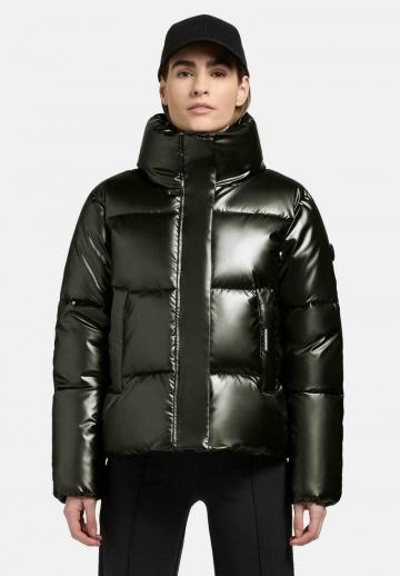 Зимняя куртка