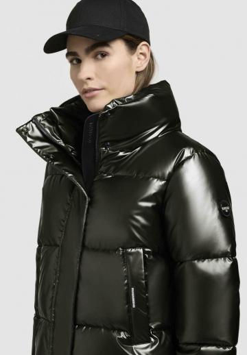 Зимняя куртка