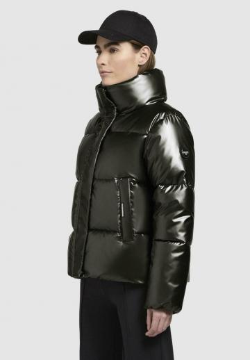 Зимняя куртка