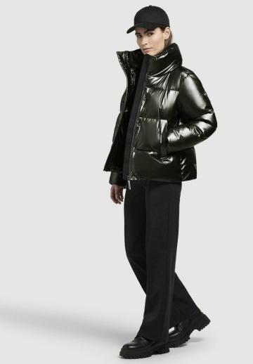 Зимняя куртка