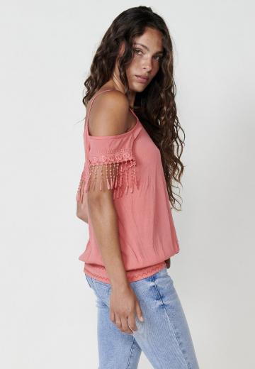 Топ на бретельках