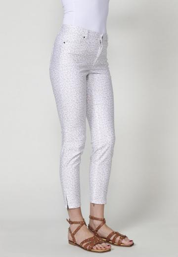 Короткие джинсы