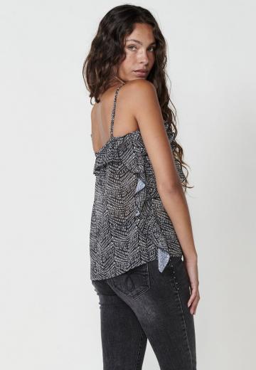 Топ на бретельках