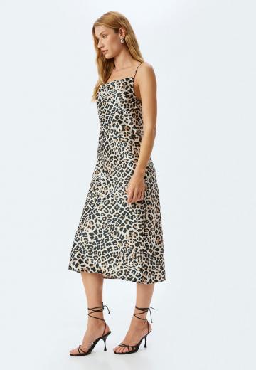 Летнее платье