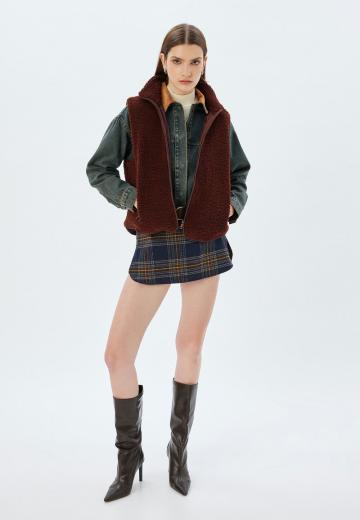 Пуховой жилет