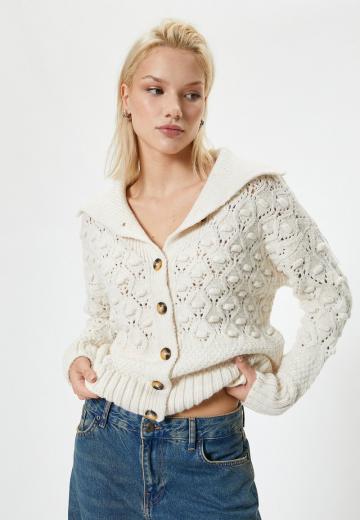 Вязаная кофта