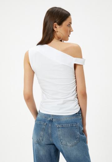 Топ на одно плечо