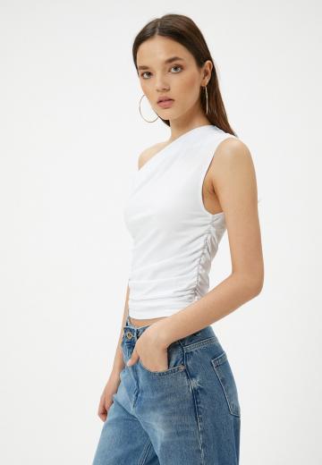 Топ на одно плечо