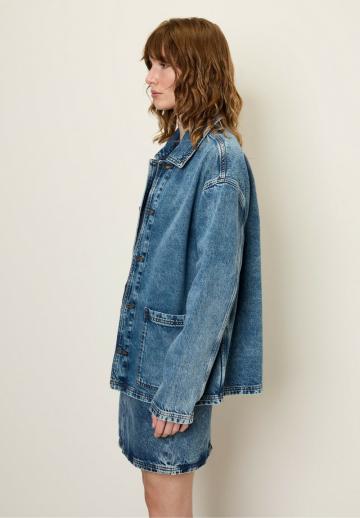 Джинсовая куртка