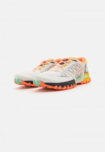 Беговые кроссовки