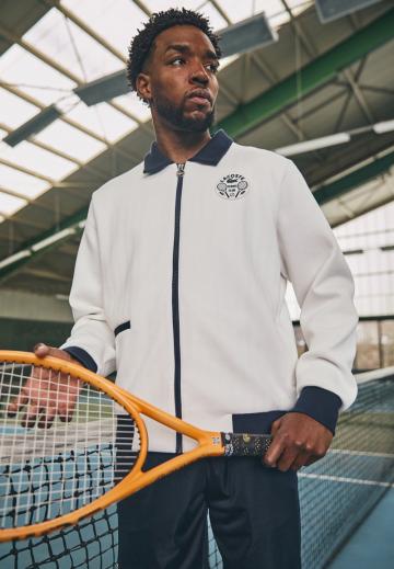 Спортивная куртка