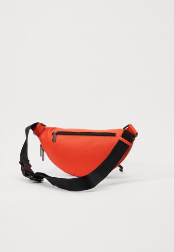 Сумка на пояс