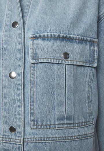 Короткое пальто