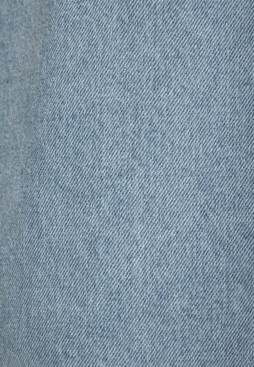 Короткое пальто