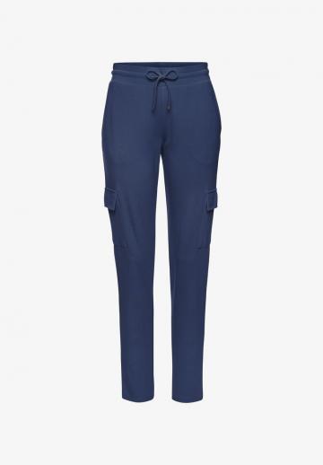 Брюки с накладными карманами