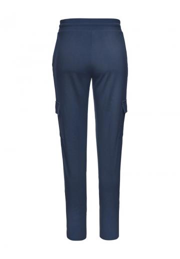 Брюки с накладными карманами