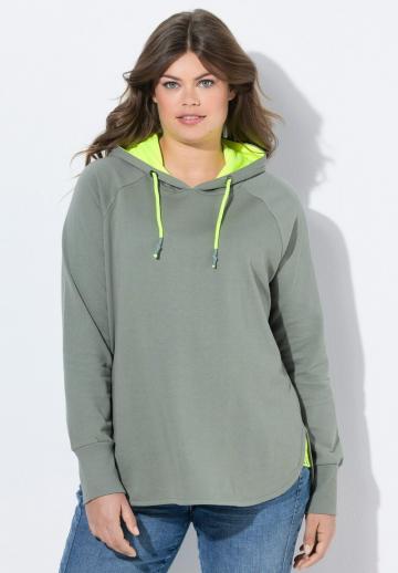 Пуловер с капюшоном