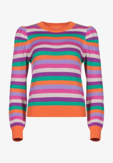 Пуловер в полоску