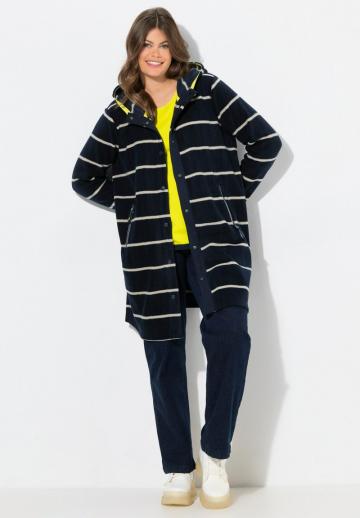 Короткое пальто