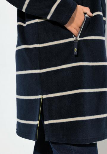 Короткое пальто