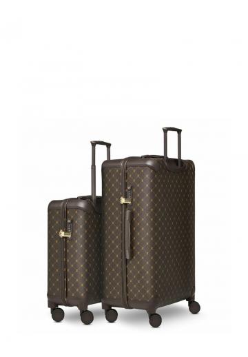 Набор чемоданов