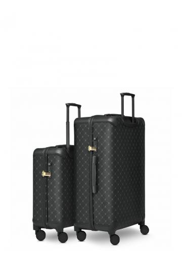 Набор чемоданов