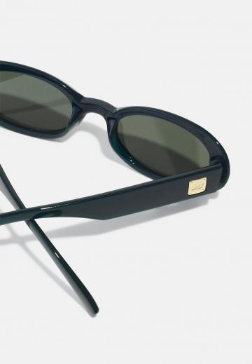 Солнечные очки