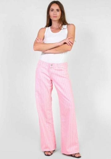 Свободные джинсы