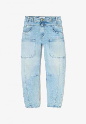 Свободные джинсы