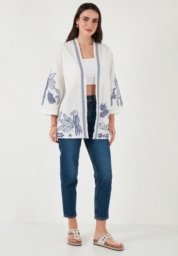 Длинный жилет