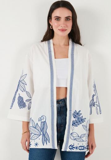 Длинный жилет