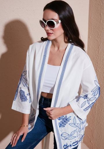 Длинный жилет