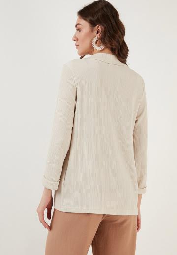 Длинный жилет