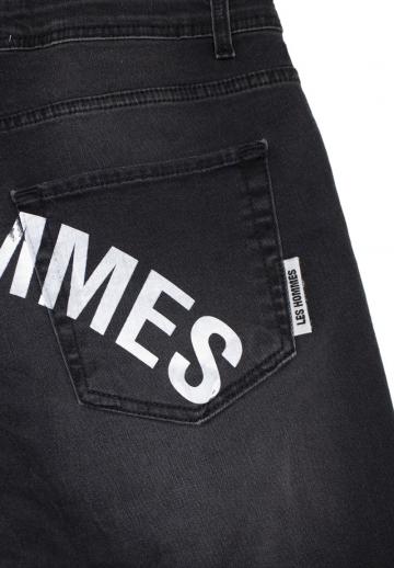 Узкие джинсы