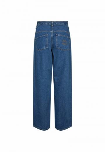 Клешеные джинсы