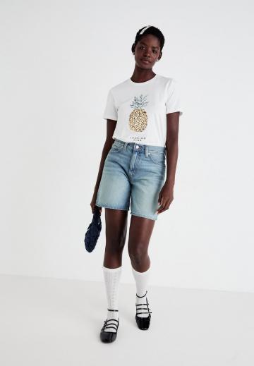 Джинсовые шорты