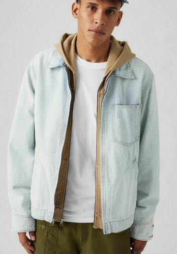 Джинсовая куртка
