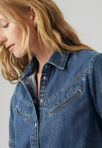 Джинсовая блузка