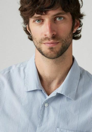 Рубашка с коротким рукавом