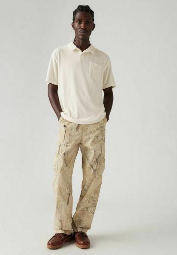 Брюки с накладными карманами