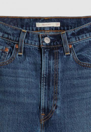 Клешеные джинсы