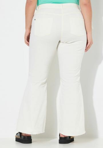 Клешеные джинсы