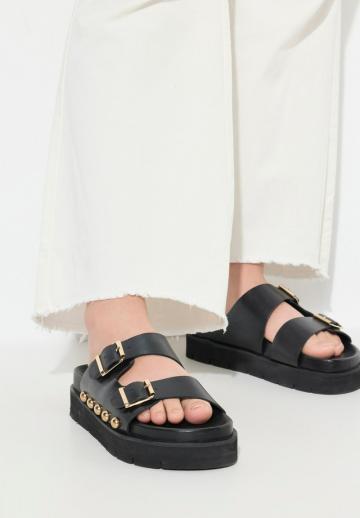 Клешеные джинсы