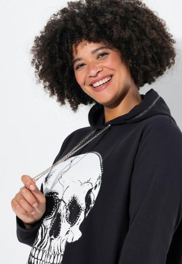 Пуловер с капюшоном