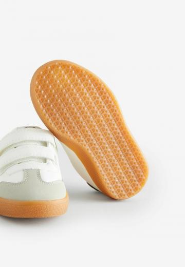 Детская обувь